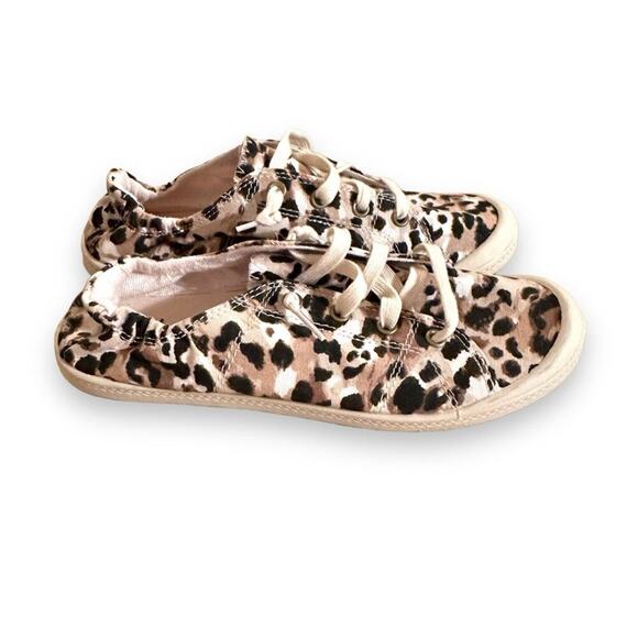 Time & Tru Leopard Print Scrunch Back Slip On Memory‎ Foam Sneakers Sz 7.5 - Picture 1 of 10